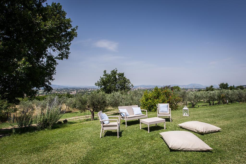 Appartamenti Poggio Fiorito Assisi Buitenkant foto